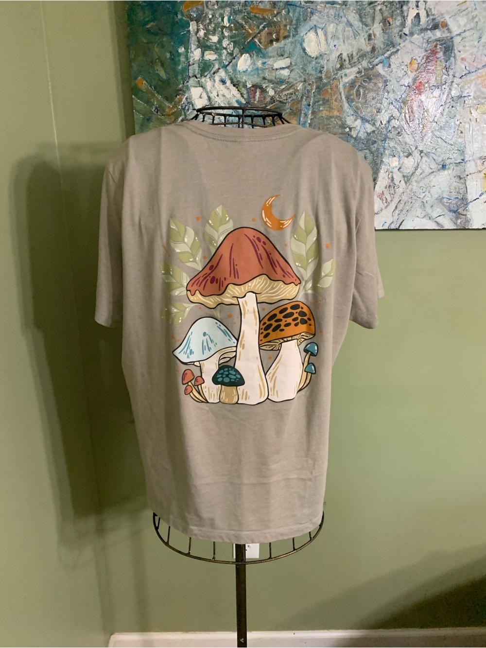 Wild Tribute mushroom and butterfly T-shirt in size XXL.